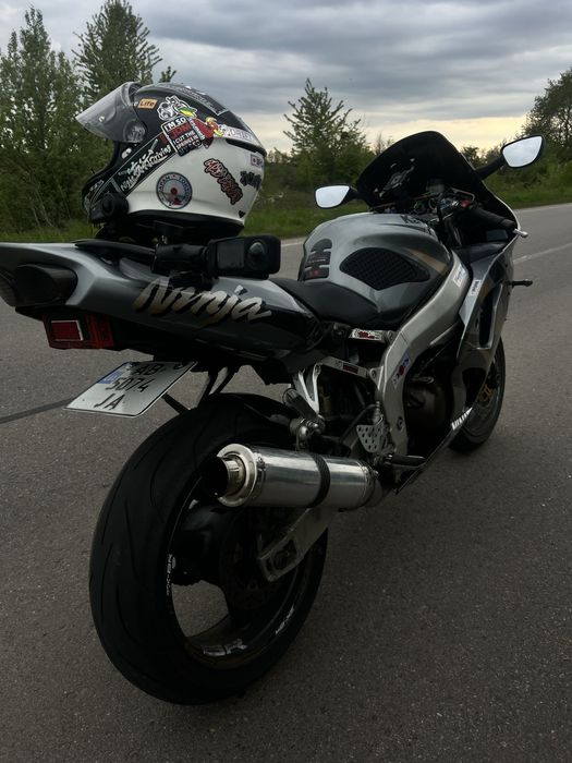 kawasaki zx6r 2001