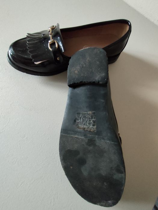 Buty damskie, półbuty , mokasyny lakierowane.