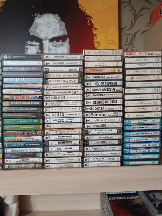 Продам аудиокассеты,сд и т.д