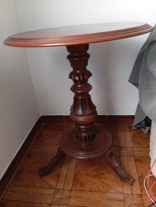 Mesa de apoio linda