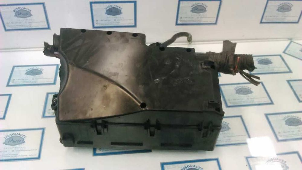 CAIXA RELÉS / FUSÍVEIS MAZDA 3 2003 -8688039