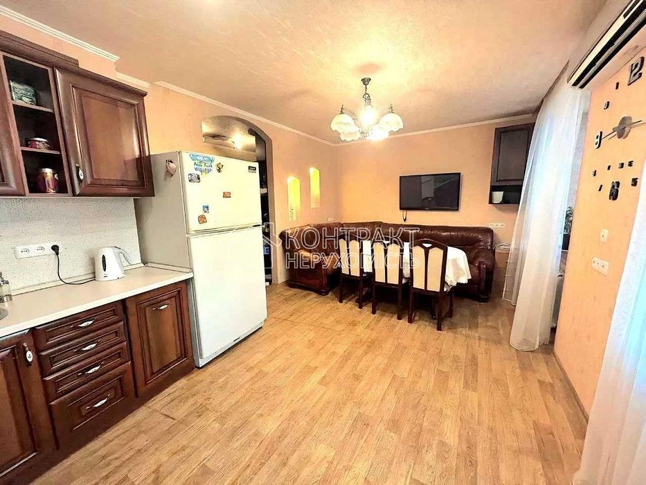Продаж 3к кв біля метро Перемога,Олексіївка