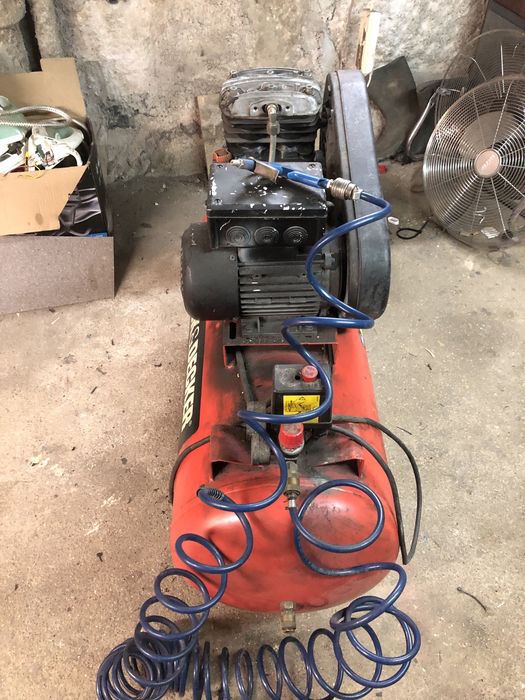 Compressor BlackDecker 100L