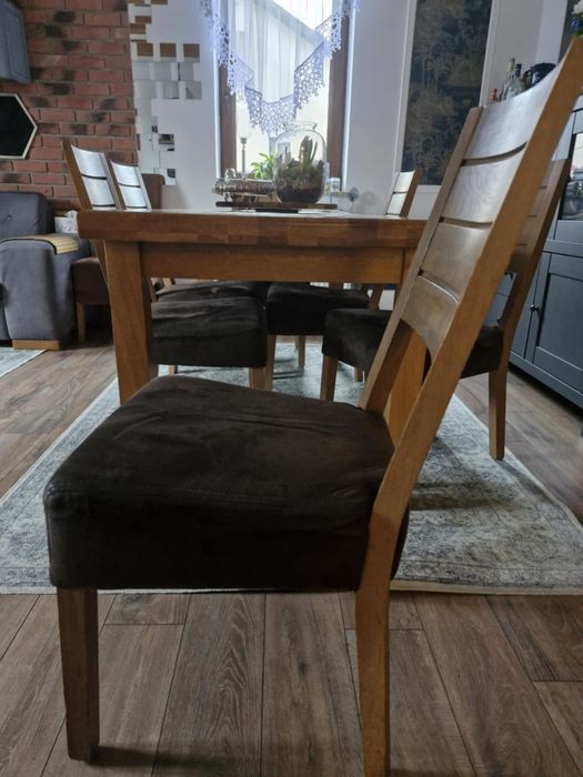 Sprzedam krzesła dębowe