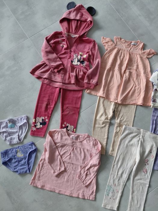 Paka ubranek na 92, dresik welurowy Disney