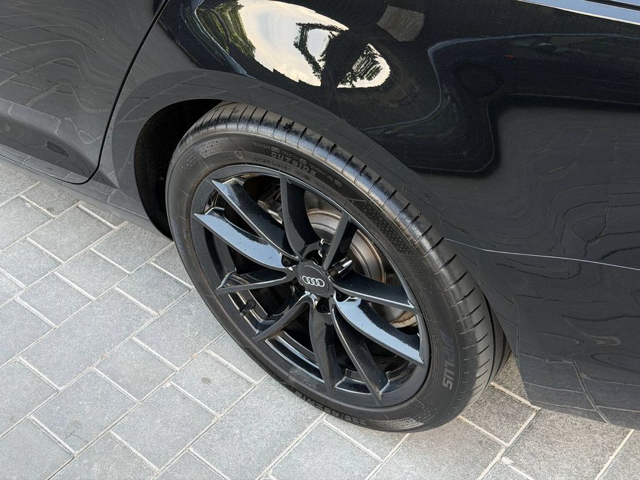 Audi A4 2016 VIN WAUZZZF46GN000493 фото оголошення 11 з 22