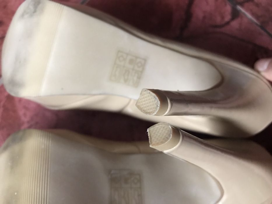 Брендовые нюдовые пудровые туфли от Steve Madden 37р.