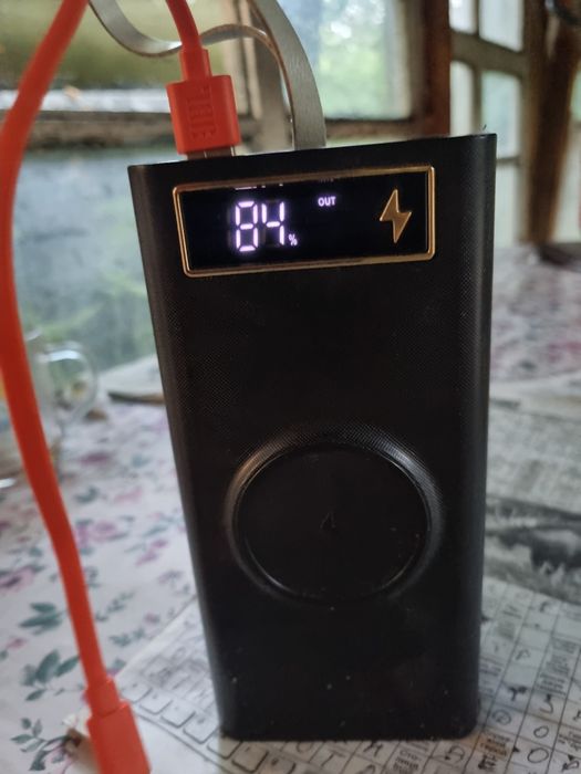 Павербанк безпроводне заряджання