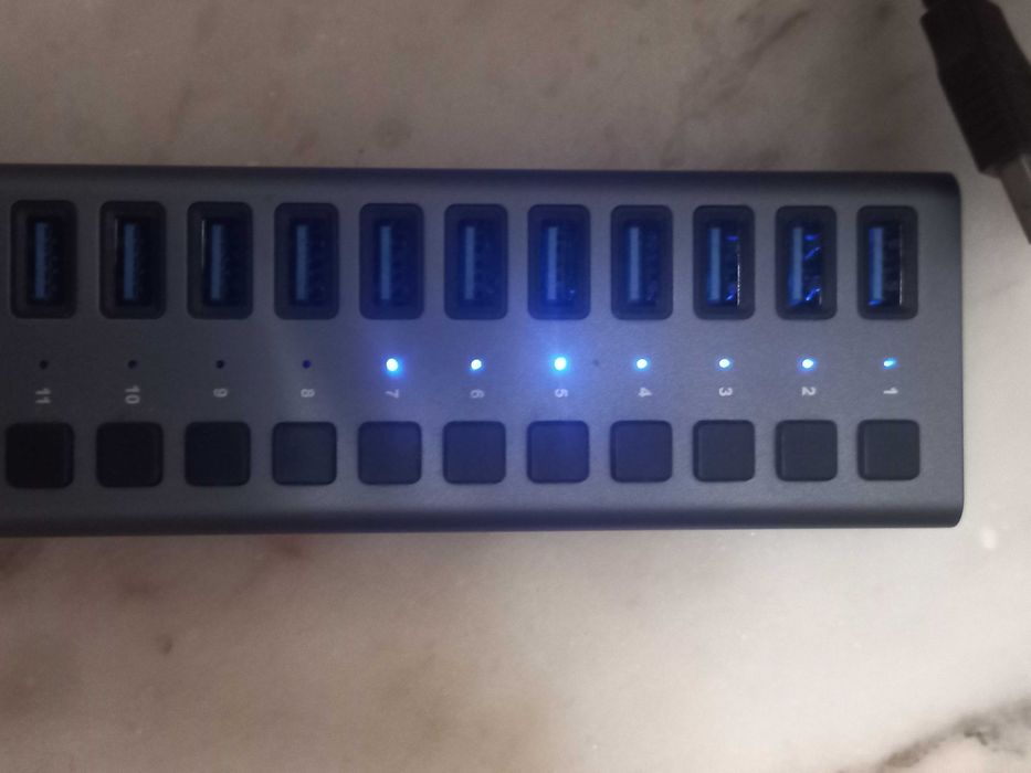 Hub USB 16 entradas on/of individualmente