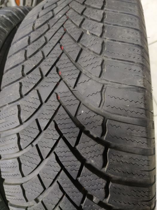 Cena za 2 Opony zimowe 225/60r18 BRIDGESTONE 2021r