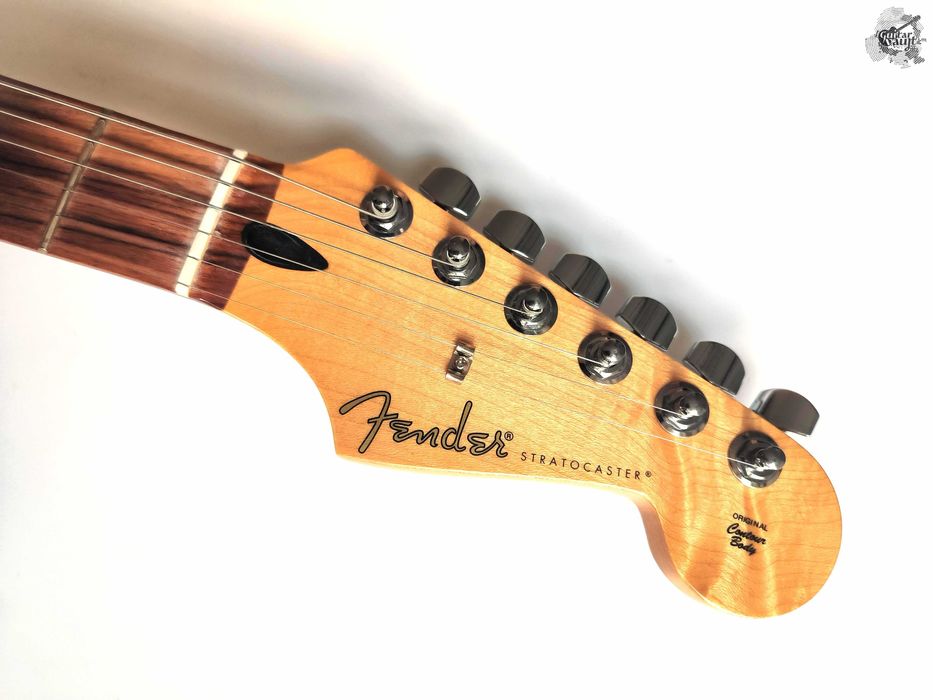 $870 Fender® Player Stratocaster® HSH '2022 Buttercream