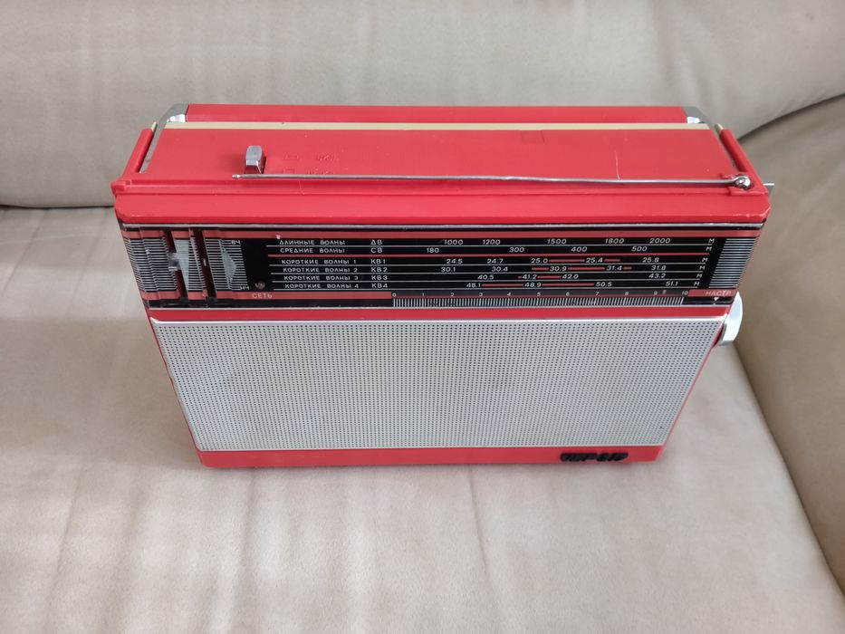 радиоприёмник  ВЭФ - 317,  VEF  под ремонт на запчасти