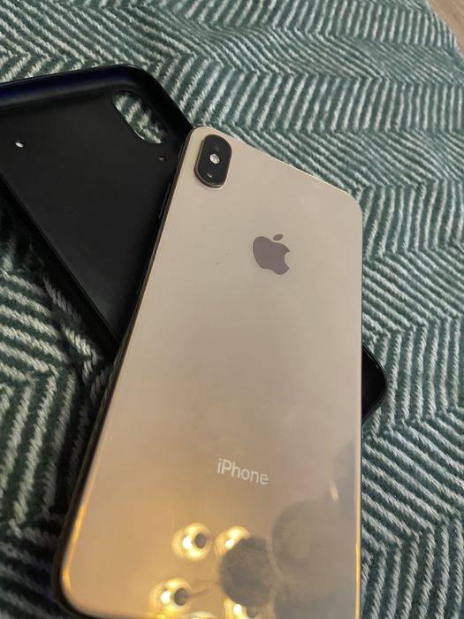 Продам iPhone XS Max 64gb без фейс айді