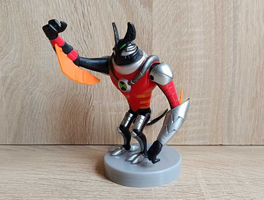Action figurka Omni-Kix Armor Jetray *Ben 10*. Playmates 2020