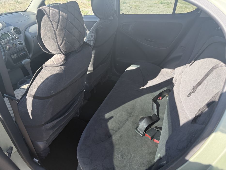 Продам Toyota Yaris 2003 1.3 VVT-I