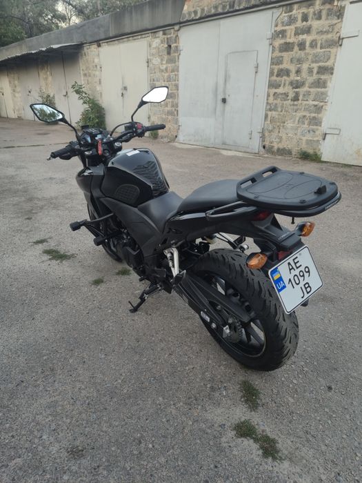 Продається Honda CB400F