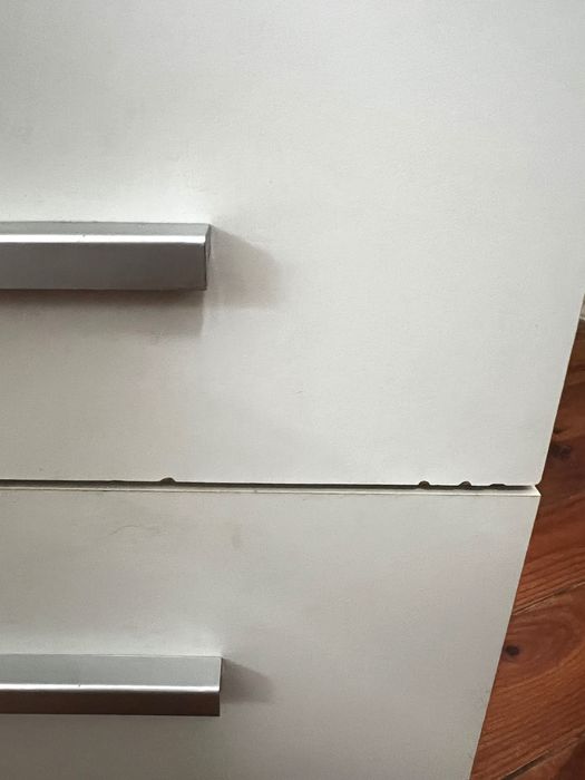 Mesa de cabeceira64740211368451122