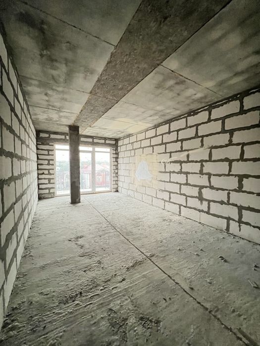 В Продажу 3 к к в Клубному Домі  в Новобудові