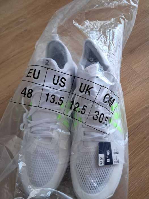 Buty męskie Kipsta rozmiar 48 nowe do siatkówki