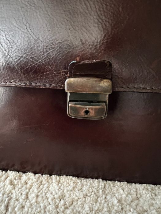 Pasta em pele vintage