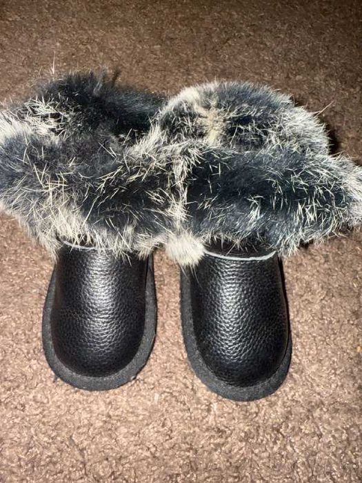 Уггі дитячі шкіряні