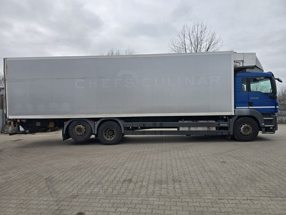 Man TGS 26.320. Chłodnia 24 epal. Winda.