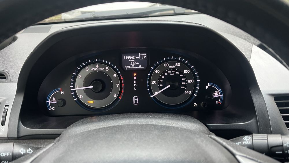 Honda Odyssey 2011 року 3,5(бензин)максимальна комплектація