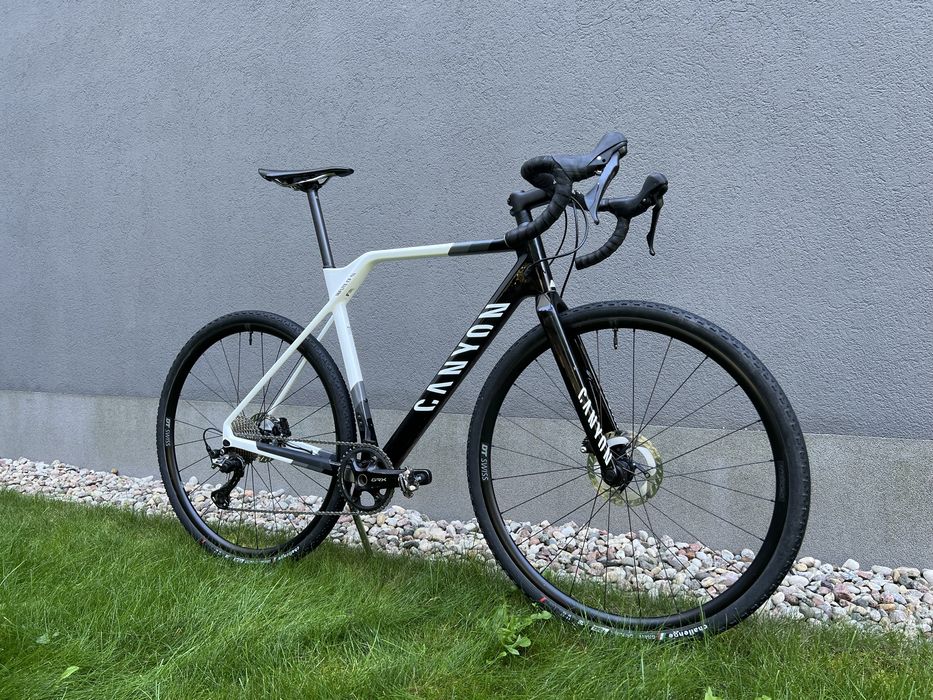Canyon Inflite CF SL 6 2023