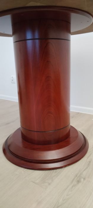 Stół. Bemondi 100 cm srednicy.