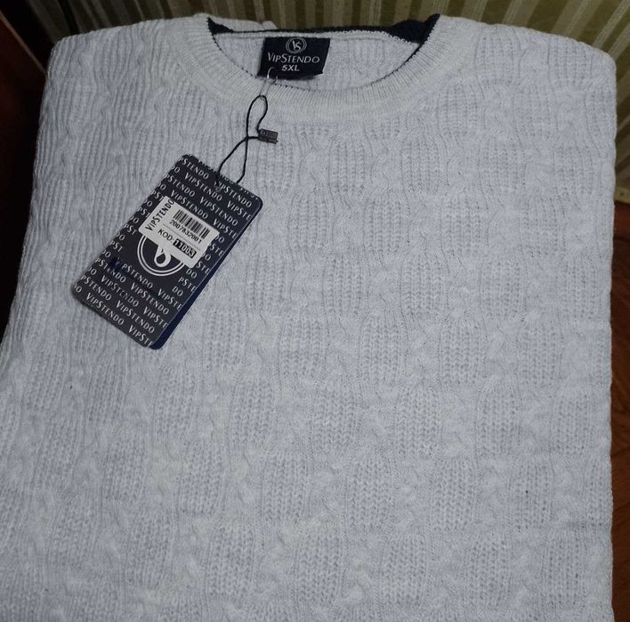 Мужской свитер с вязанным рисунком 46,50,52,56,58 ,60, 60/62  рр.