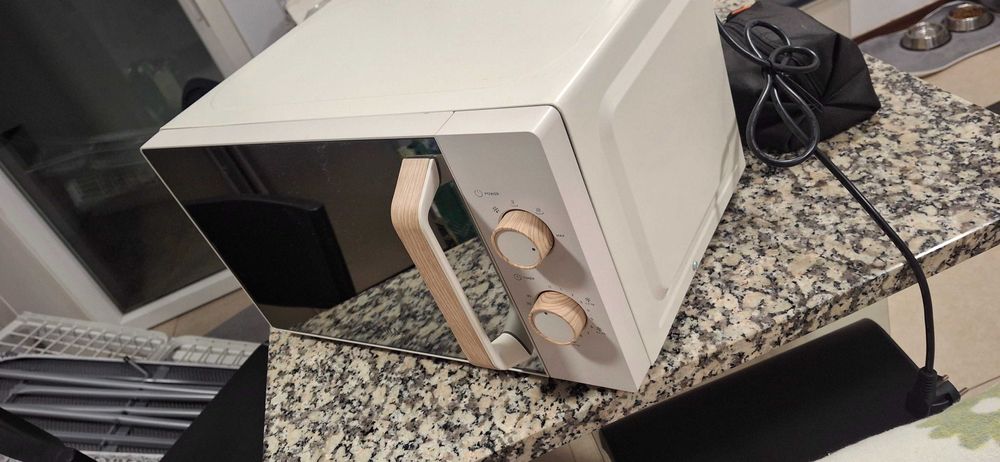 Vendo bimby como nova, maquina cage e microondas