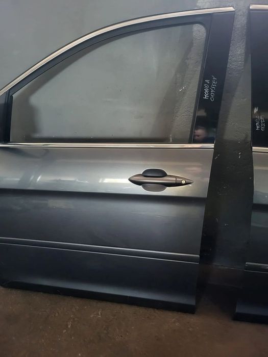 honda odyssey 2010rok drzwi kompletne