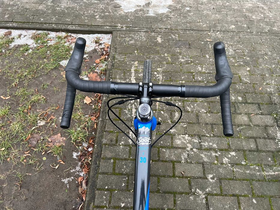 Gravel Kellys Soot 30 L 1500km