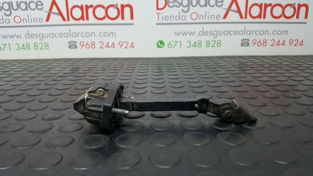 RETENTOR DA PORTA TRASEIRA ESQUERDA RENAULT CLIO IV EXPRESSION