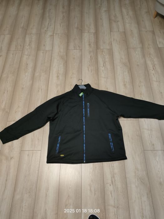 Softshell Snickers 8001