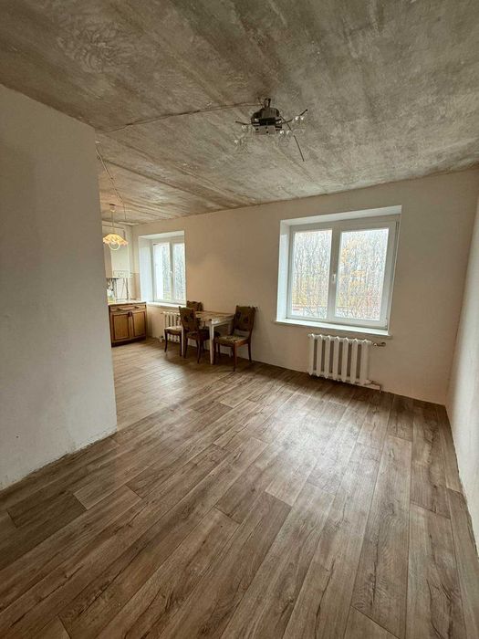 ТЕРМІНОВИЙ ПРОДАЖ 3-кімнатна квартира (перепланована з 4-кімнатної)