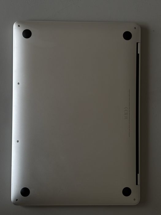 MAcBook Pro 13-inch  16G Ram / 512GB SSD