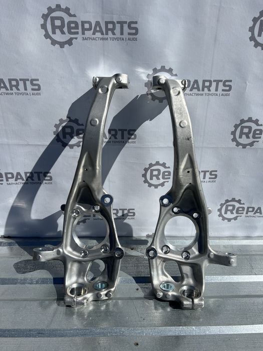 Цапфа поворотний кулак Audi A6 C7 A7 A5 A4 A5 Q5 4G0407241C 4G0407242C