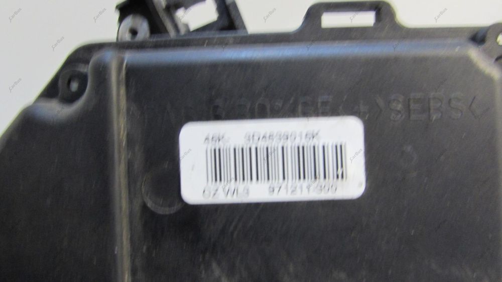 Замок дверей задньої правої VW Touareg GP двери задней Туарег