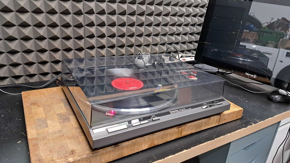 Gramofon Technics SL-Q30