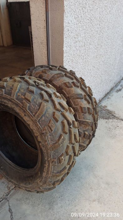 Pneus 25x08-12R para ATV / Side-By-Sibe