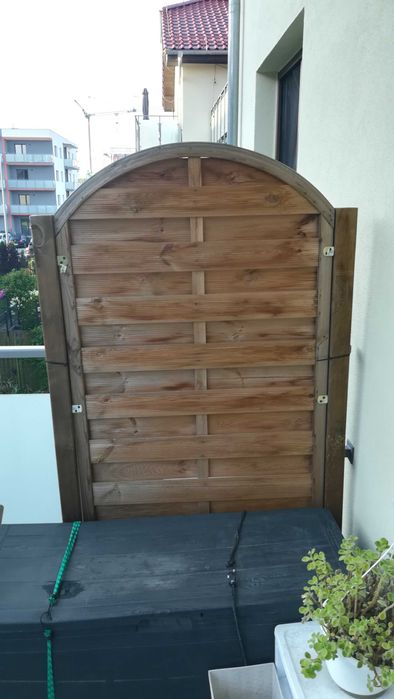 Sprzedam 2x płot pełny oraz 2x kantówkę