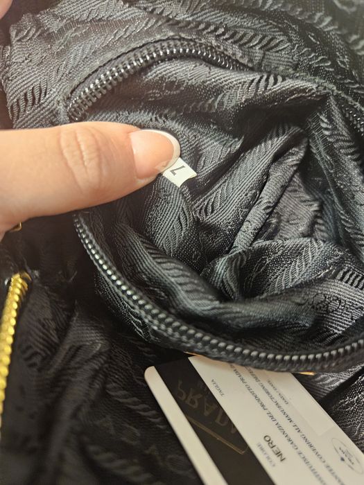 Bolsa prada nova