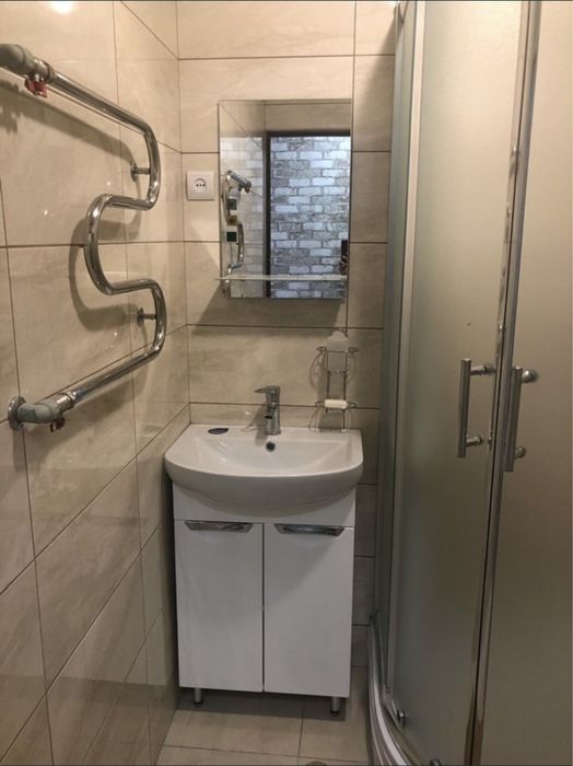 1 км. 2км,3км аренда квартир. Центр. Жд.авто вокз. Кременчук.