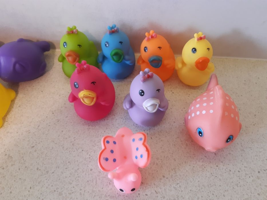 Іграшки для ванної, для купання