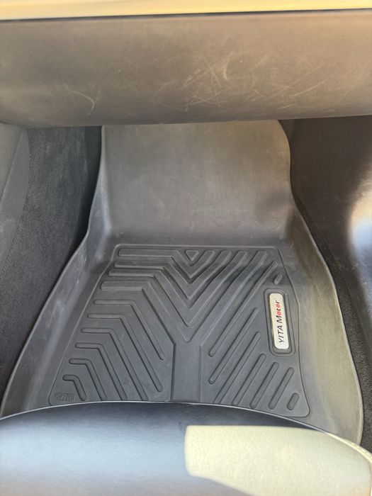 Продам Tesla Model 3 2019 Long Range Dual Motor 75 D