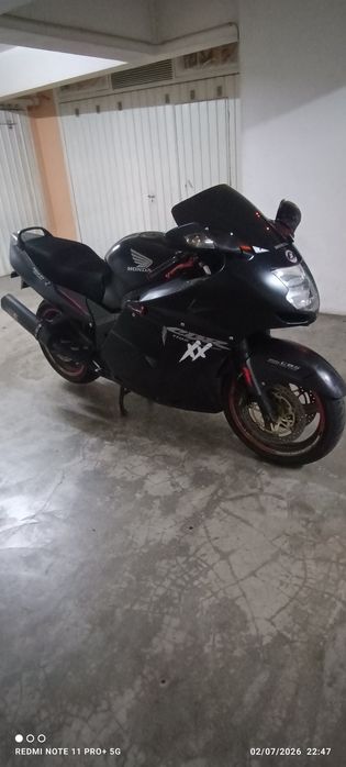Honda 1100 XX ..