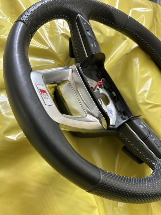 Audi q5 80a podgrzewana kierownica s-line