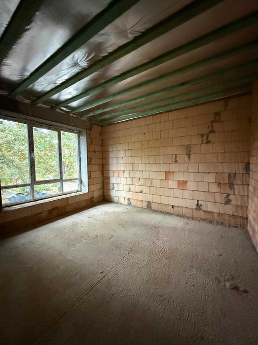 Цегляний будинок в Ірпені  130 м²  4,5 сотки  газ