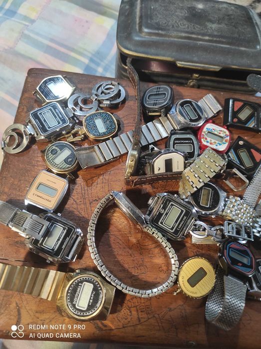 часы Электроника СССР рабочие женские